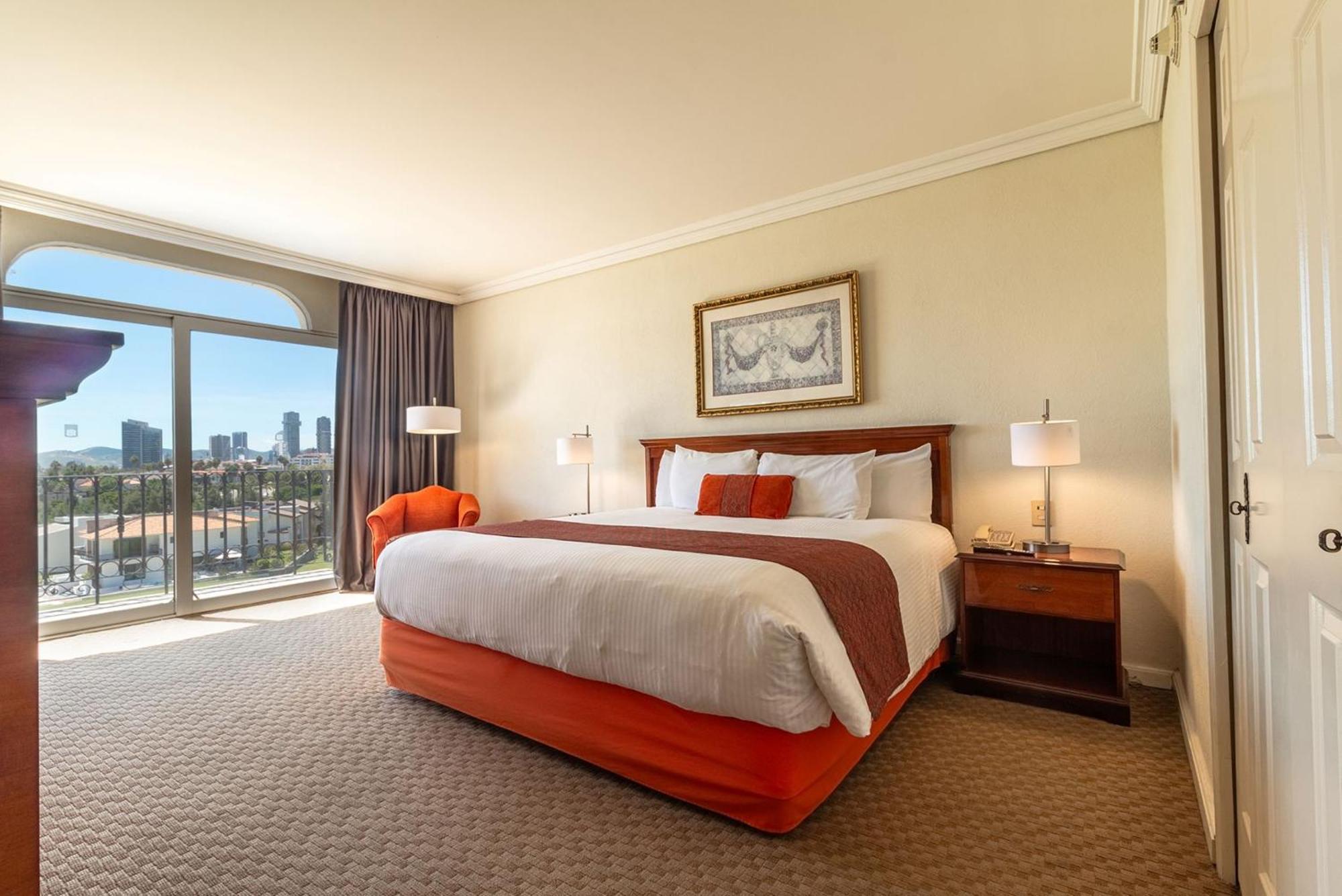 Camino Real Puebla Angelopolis Hotel Exterior foto A bedroom at the Hilton San Diego Bayfront