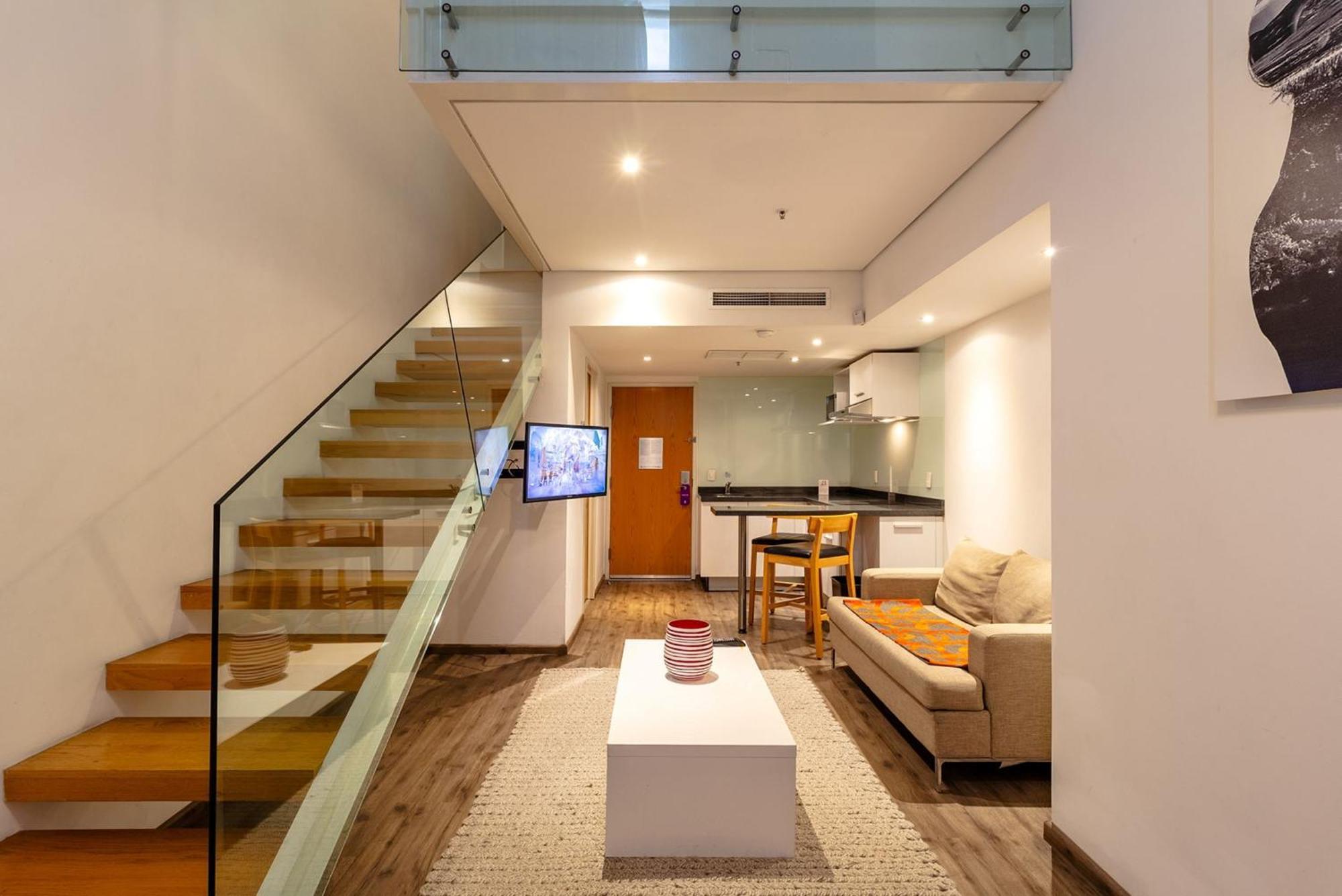 Camino Real Puebla Angelopolis Hotel Exterior foto A duplex apartment at The Met